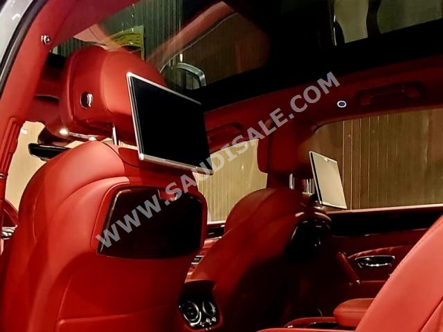 2017 بنتلي بنتايجا الاصدار الاول