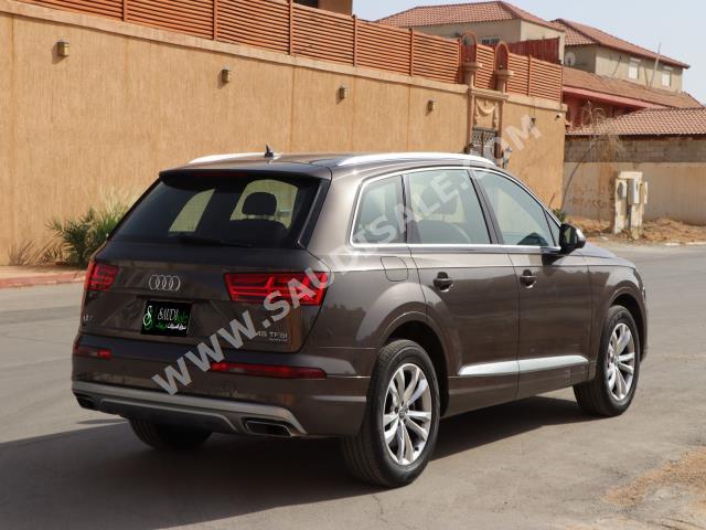 2019 اودي كيو 7