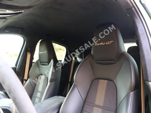 2022 بورش كايين توربو جي تي