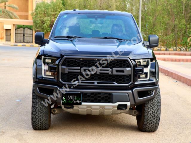 2020 فورد اف 150 رابتور