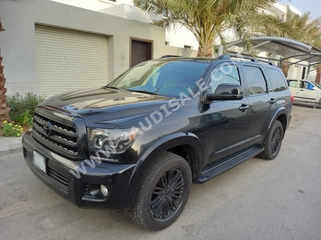 2016 تويوتا سكويا