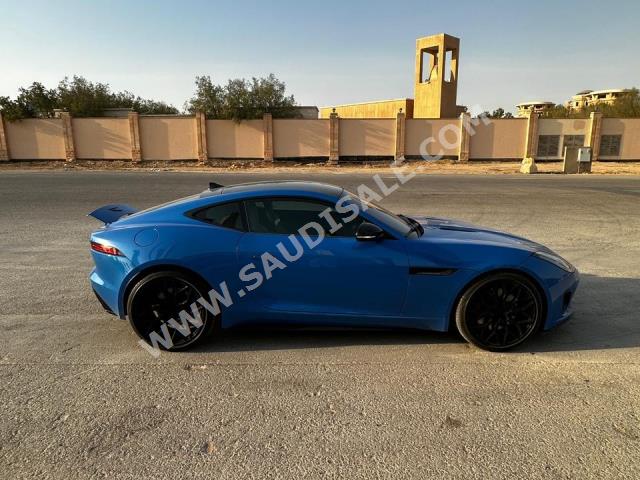 2019 جاكوار اف-تايب