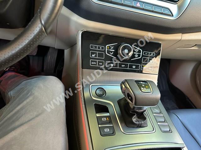 2022 هونشي اتش اس 5