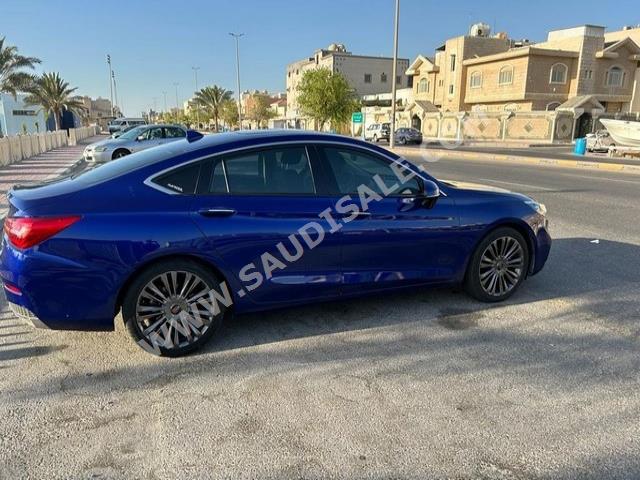 2022 هونشي اتش اس 5