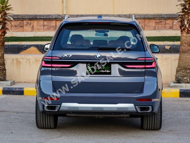 2023 بي ام دبليو الفئة اكس 7