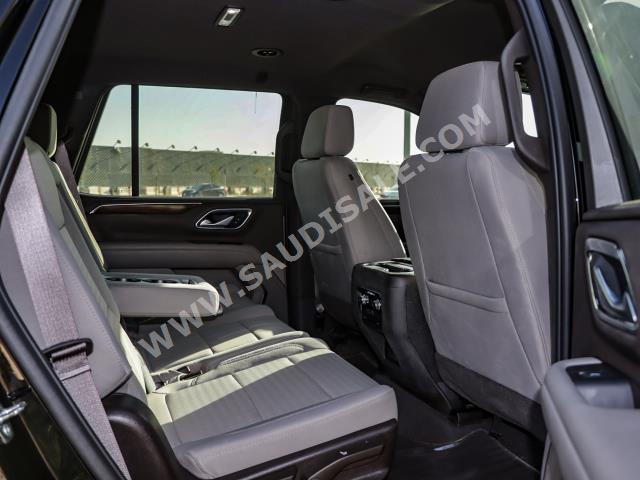 2022 جي ام سي يوكون اس ال اي