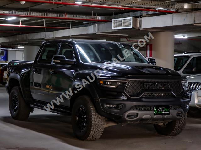 2022 دودج رام تي ار اكس