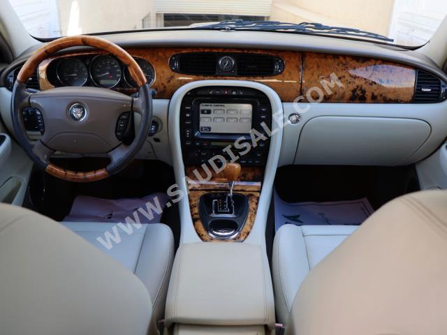 2005 جاكوار اكس جي ال