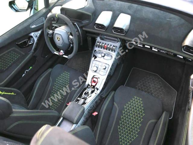 2018 لمبرجيني هوراكان بيرفورمانت