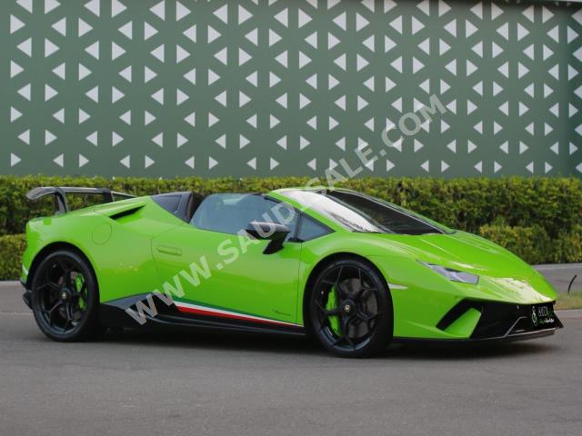 2018 لمبرجيني هوراكان بيرفورمانت