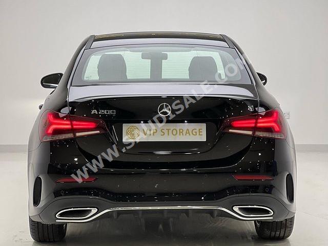 2022 مرسيدس - بنز أي 200