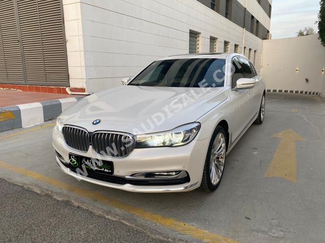 2019 بي ام دبليو الفئة السابعة 740 إل أي