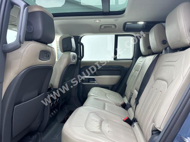 2020 لاند روفر ديفيندر اتش اس اي