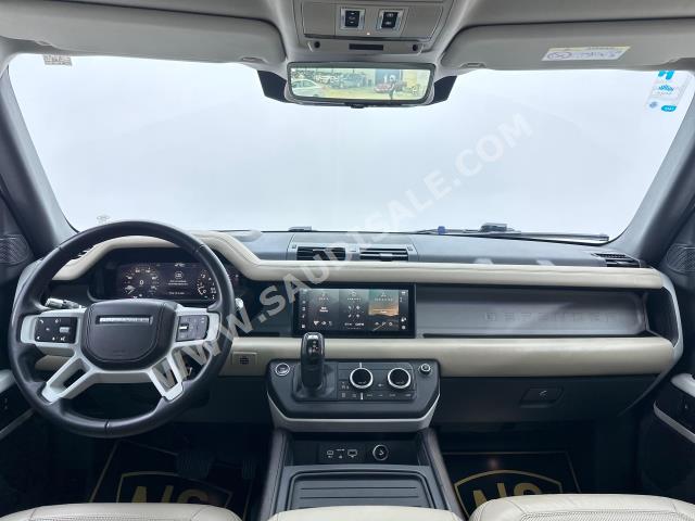 2020 لاند روفر ديفيندر اتش اس اي