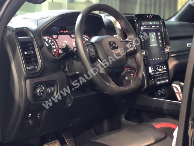 2022 دودج رام تي ار اكس