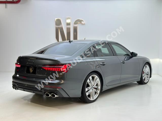 2022 اودي اس 6