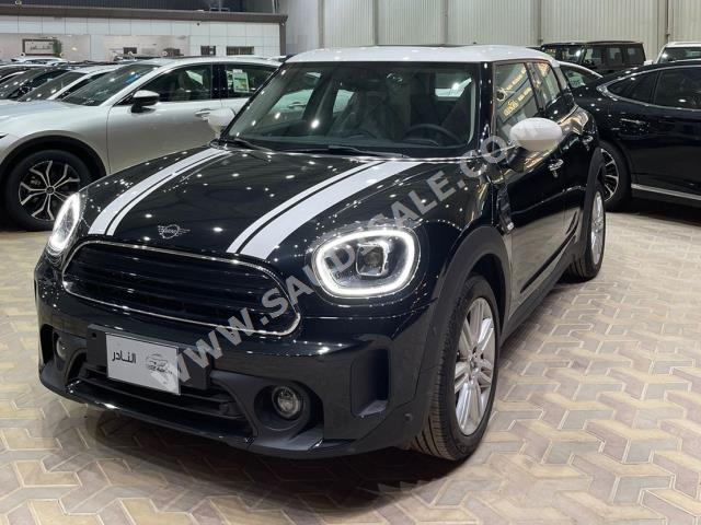 2023 ميني كونتري مان