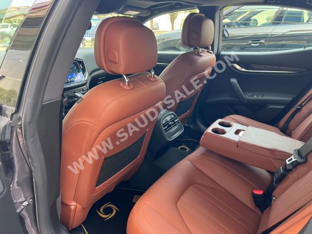 2019 Maserati Ghibli