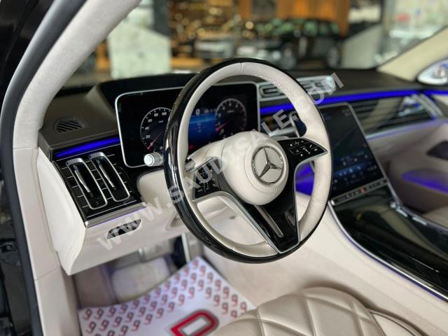 2024 مرسيدس - بنز إس 680 مايباخ