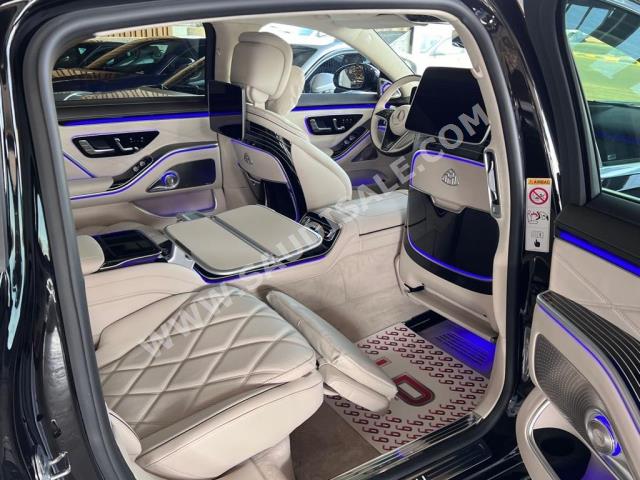 2024 مرسيدس - بنز إس 680 مايباخ