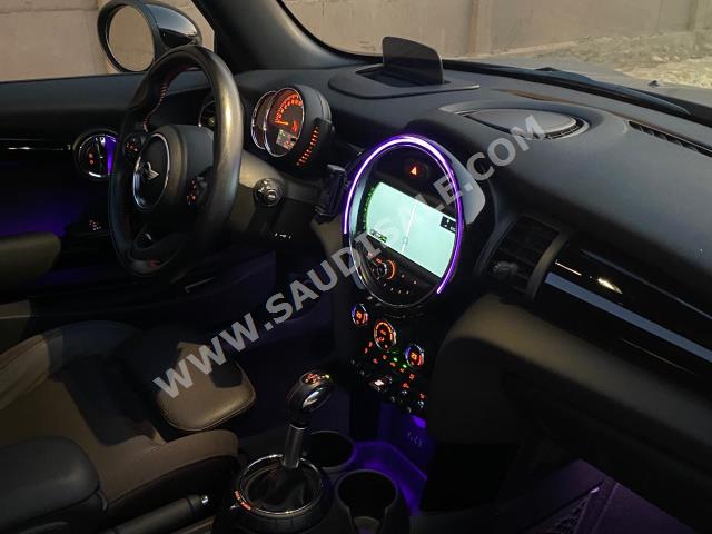 2017 ميني كوبر اس