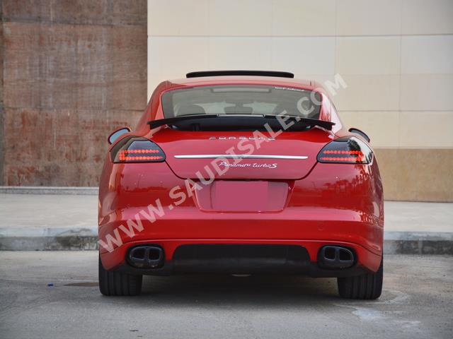 2010 Porsche Panamera Turbo