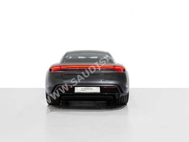 2023 بورش تايكان جي تي اس