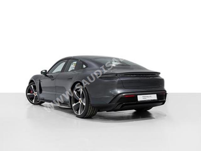 2023 بورش تايكان جي تي اس