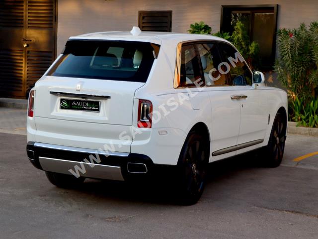 2021 رولز رويس كولينان