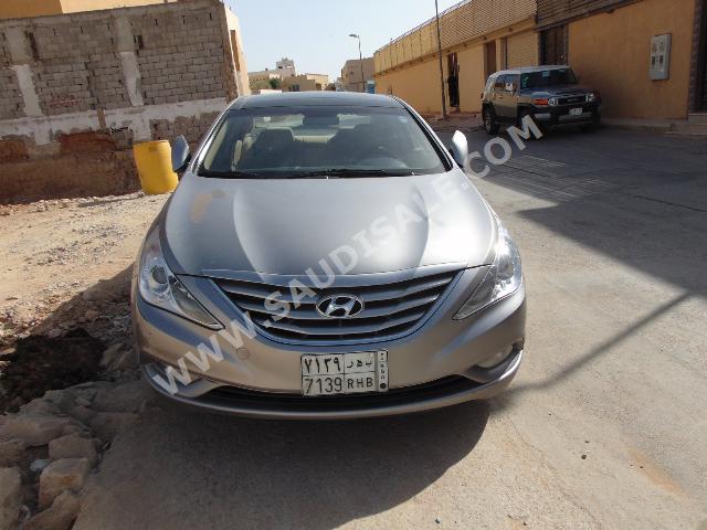 2013 هيونداي سوناتا