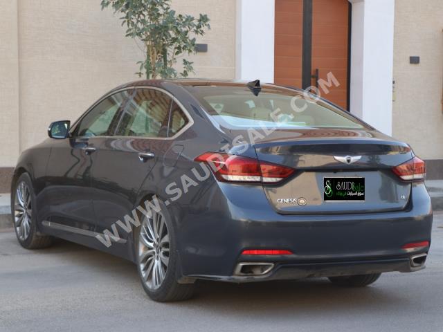 2017 جينيسيس جي 80