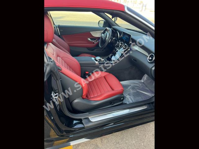 2022 مرسيدس - بنز سي 300