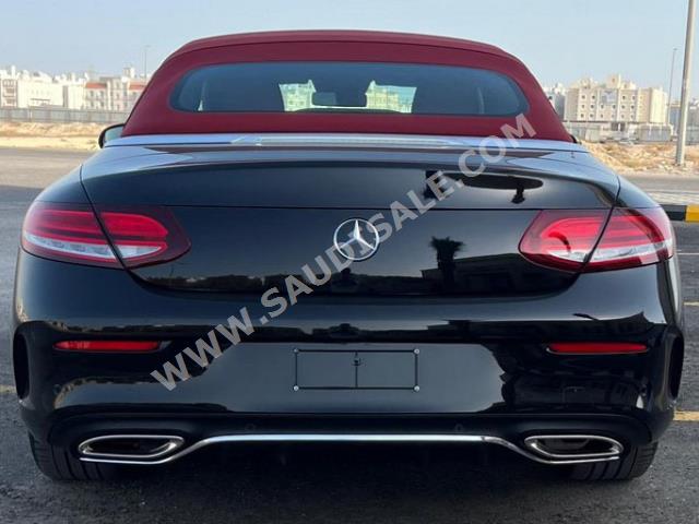 2022 مرسيدس - بنز سي 300