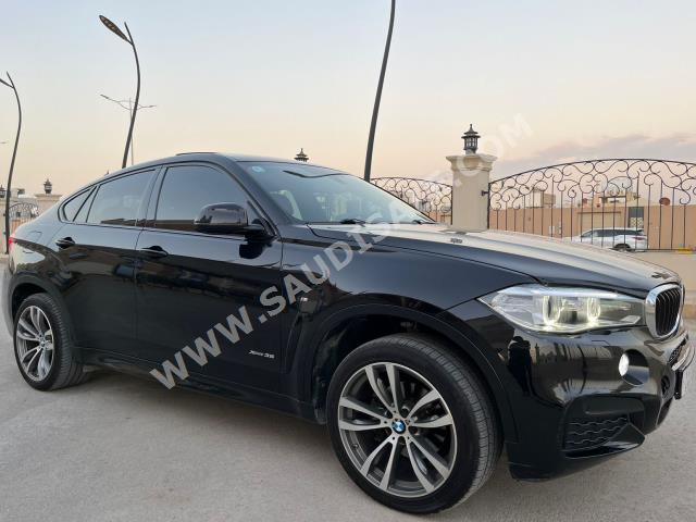 2015 بي ام دبليو الفئة اكس 6 إم كت