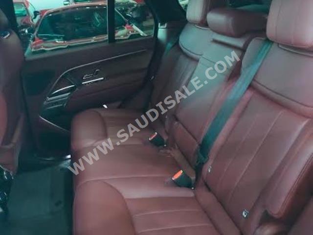 2023 لاند روفر رينج روفر فوج اس اي