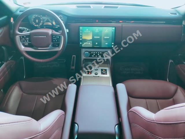 2023 لاند روفر رينج روفر فوج اس اي