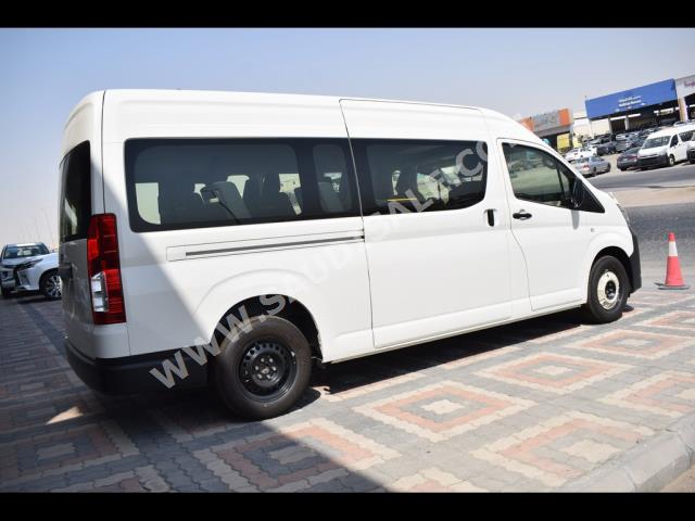 2023 Toyota Hiace