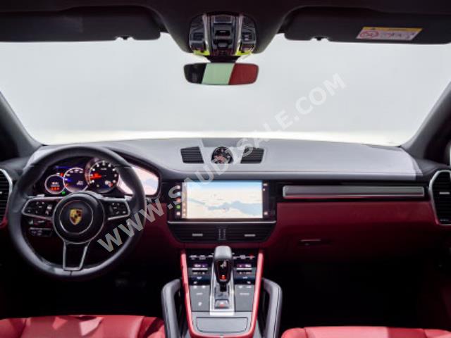 2023 بورش كايين بلاتينيوم اديشن