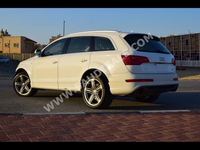 2010 اودي كيو 7 اس لاين