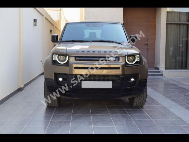 2021 لاند روفر ديفيندر 90