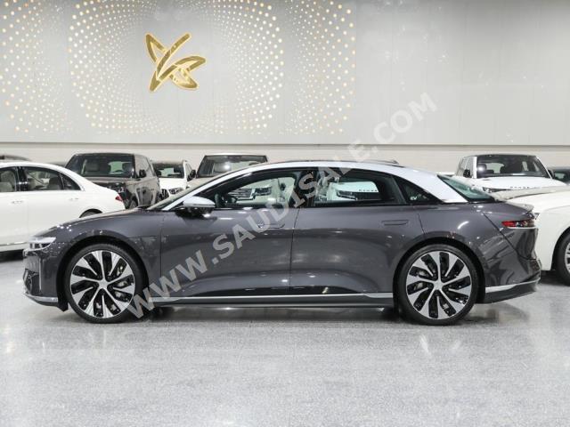 2024 لوسيد جراند تورينج