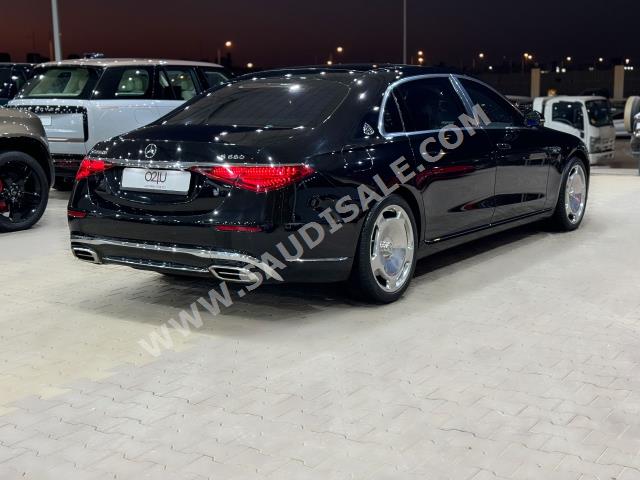 2022 مرسيدس - بنز إس 680 مايباخ