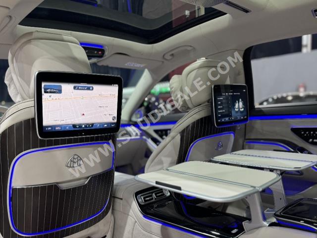 2022 مرسيدس - بنز إس 680 مايباخ