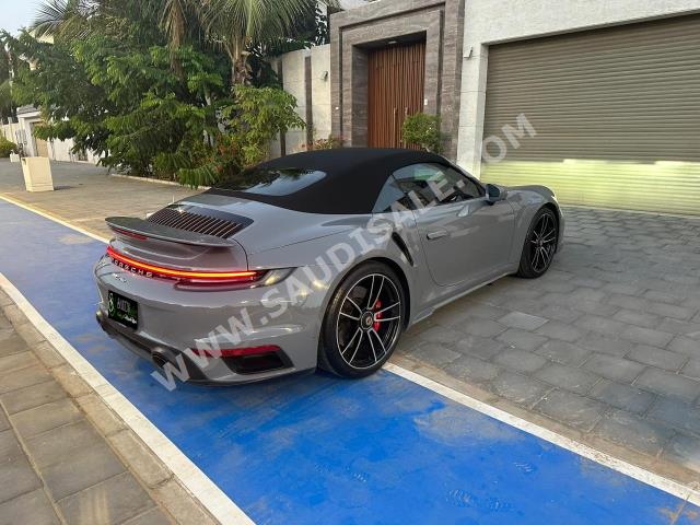 2023 بورش 911 توربو