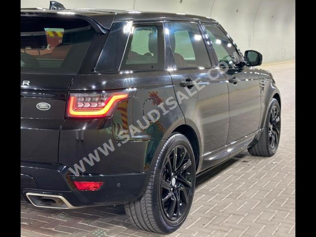 2020 لاند روفر رينج روفر سبورت اتش اس اي