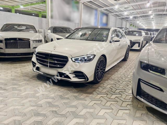 2022 مرسيدس - بنز إس 450
