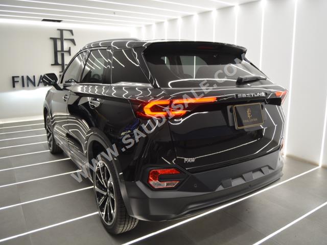 2022 Faw Bestune T77