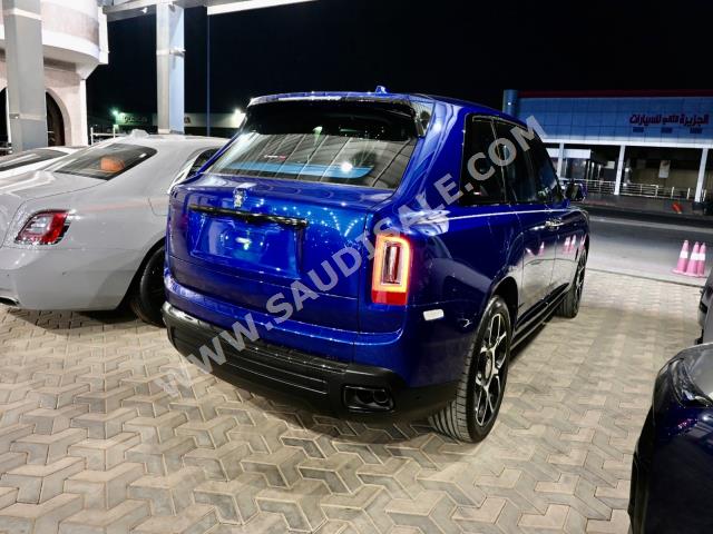 2021 رولز رويس كولينان بلاك بادج