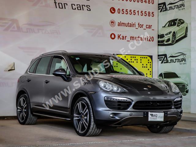 2012 بورش كايين اس