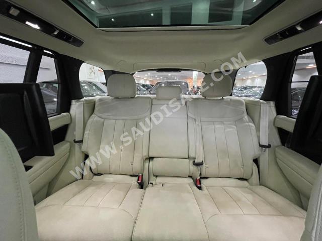 2023 لاند روفر رينج روفر اتش اس اي